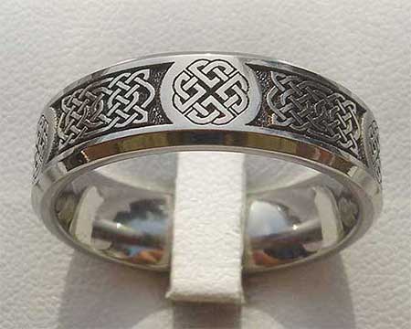 Lorna Celtic Knot Scarf Ring – Celtic Crystal Design Jewelry